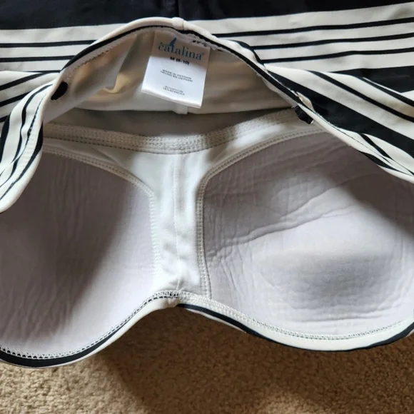 Womens Catalina Black & White Swimsuit Size M - Picture 3 of 3